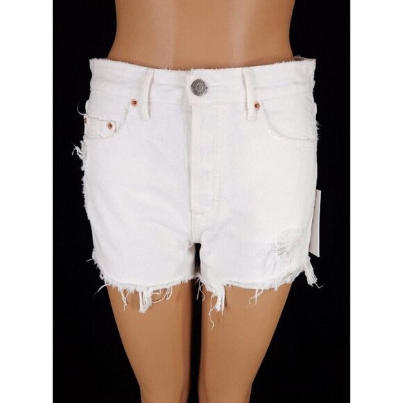 GRLFRND Helena Cut Off Shorts in Pierre White NWT - Picture 2 of 16
